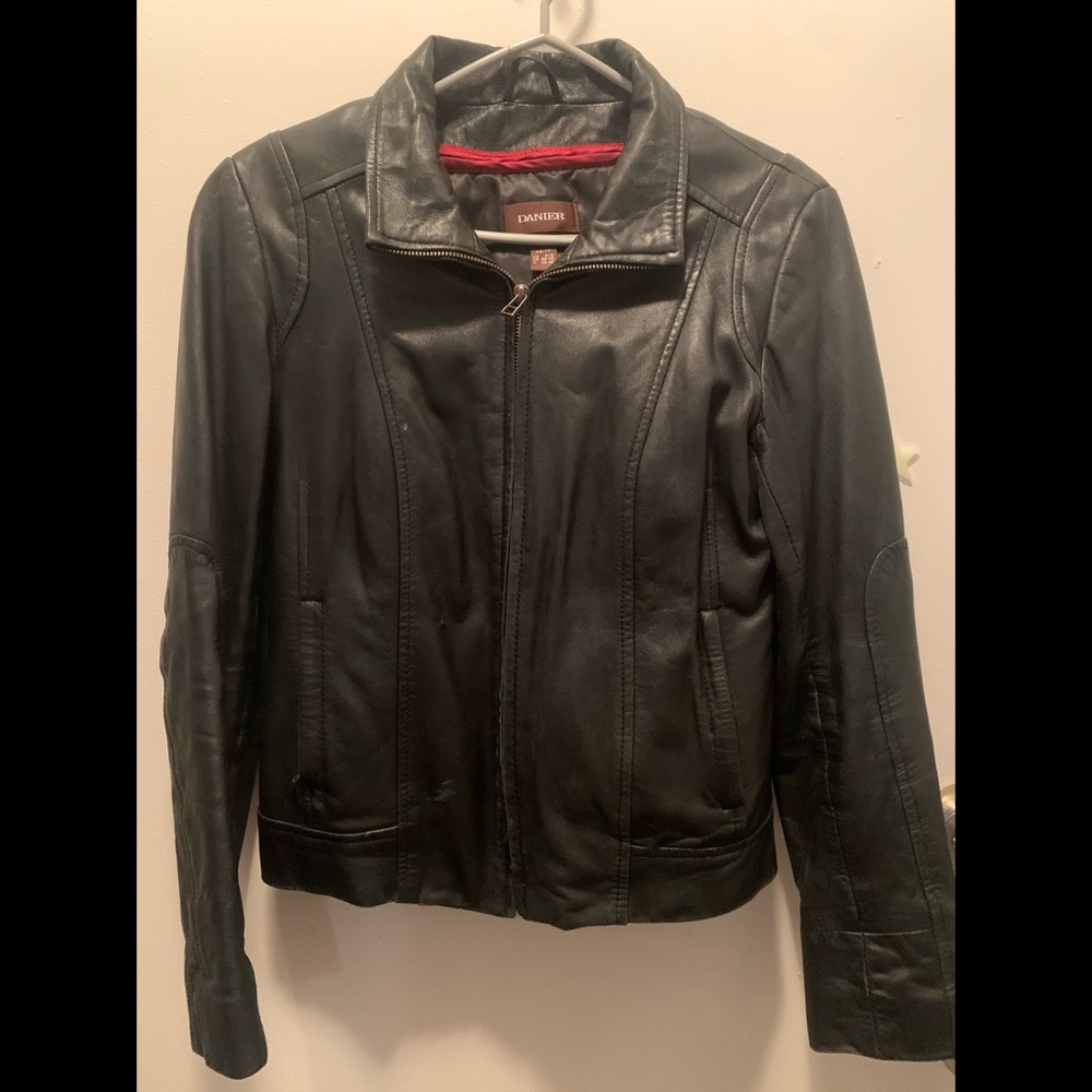 Danier leather jacket with removeable liner
